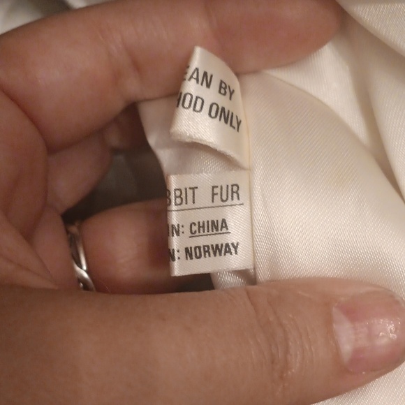 Luxurious Cream Rabbit  Fur Coat Size Medium - Picture 8 of 13